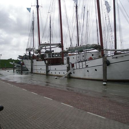 Havenhotel At Sea Texel Oudeschild Exterior photo