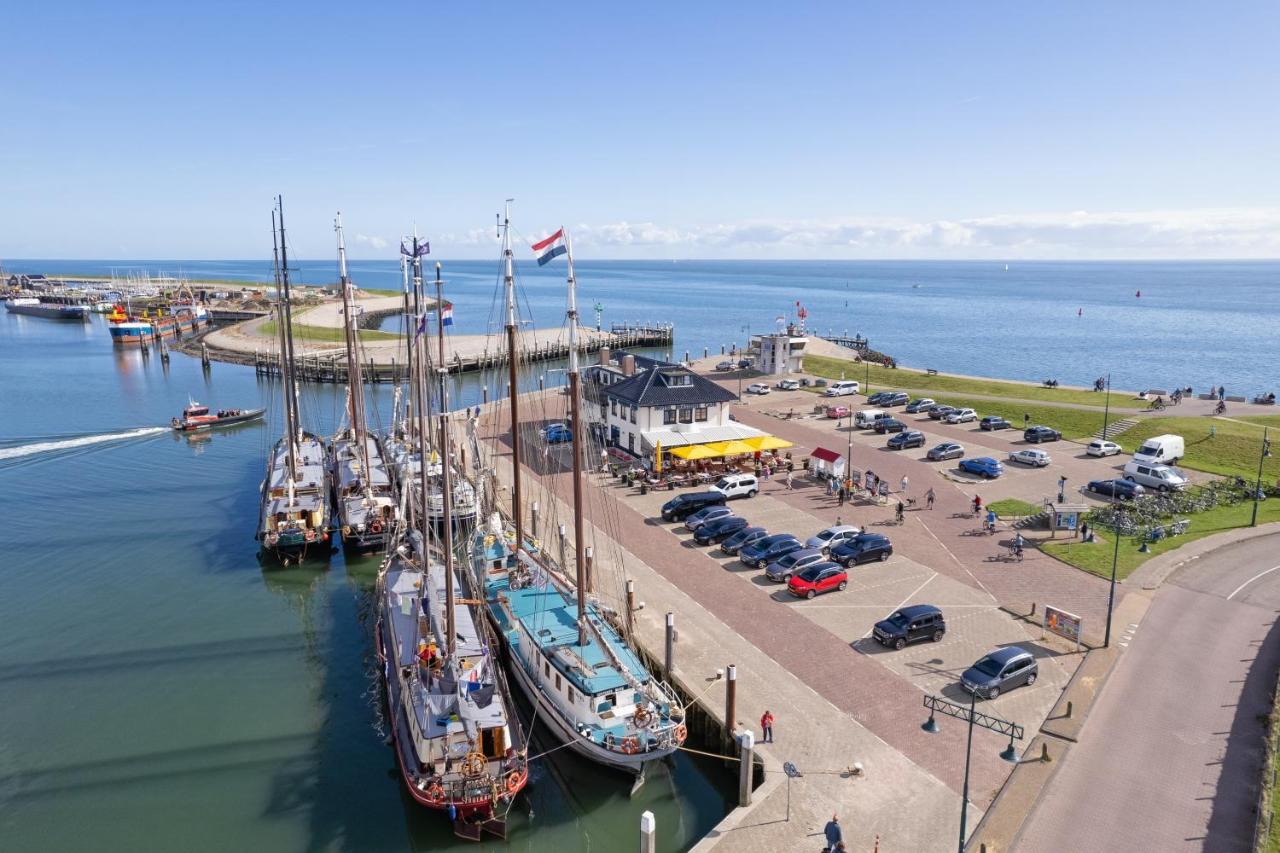 Havenhotel At Sea Texel Oudeschild Exterior photo